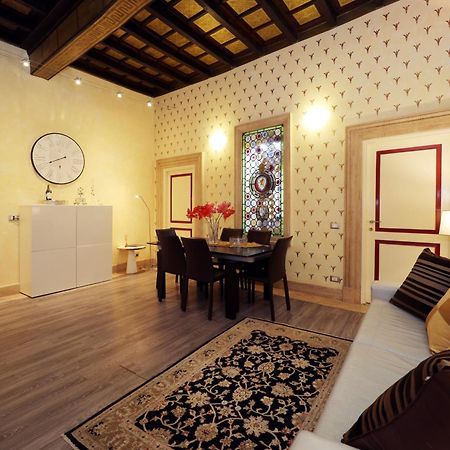Nsm 71Viadelcorso Appartamento Con Terrazzo Rom Exteriör bild