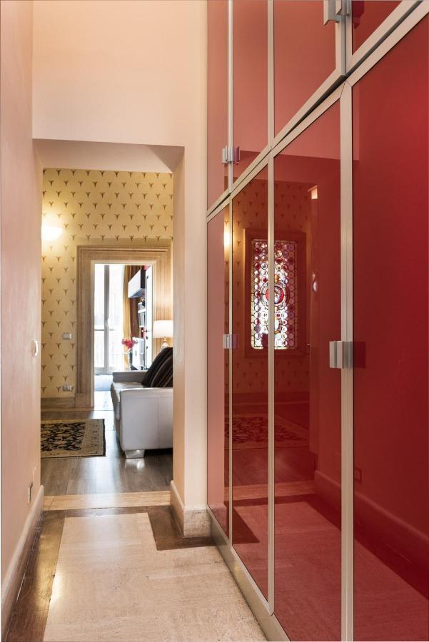 Nsm 71Viadelcorso Appartamento Con Terrazzo Rom Exteriör bild