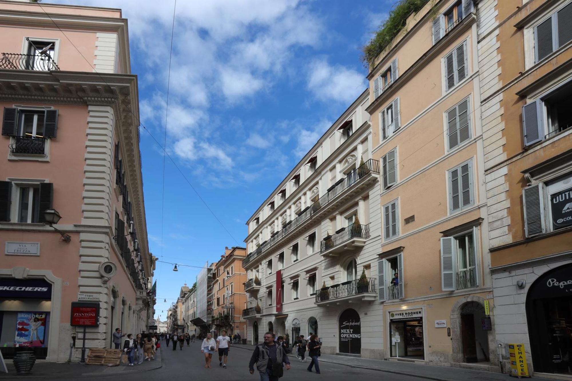 Nsm 71Viadelcorso Appartamento Con Terrazzo Rom Exteriör bild