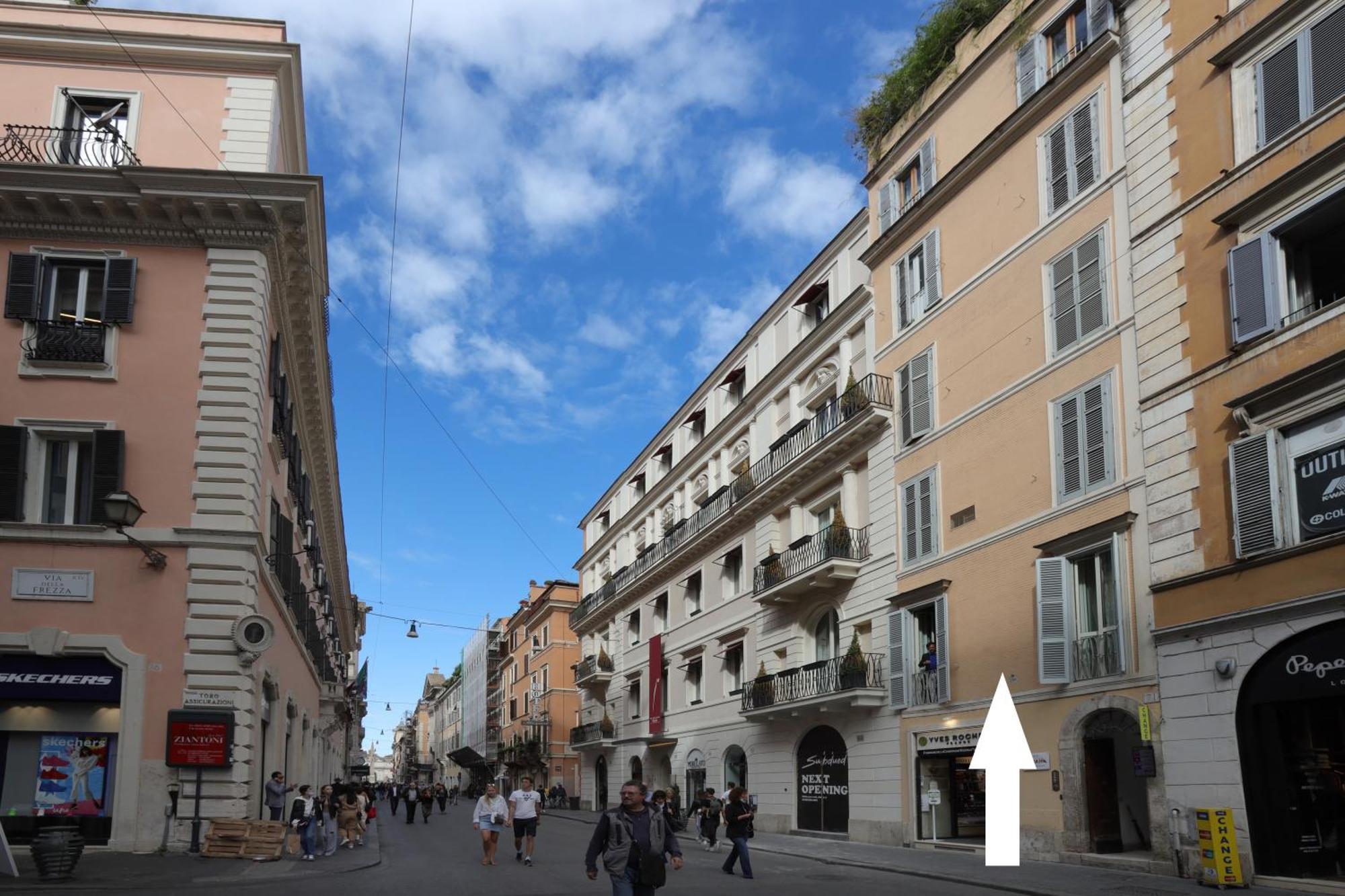 Nsm 71Viadelcorso Appartamento Con Terrazzo Rom Exteriör bild