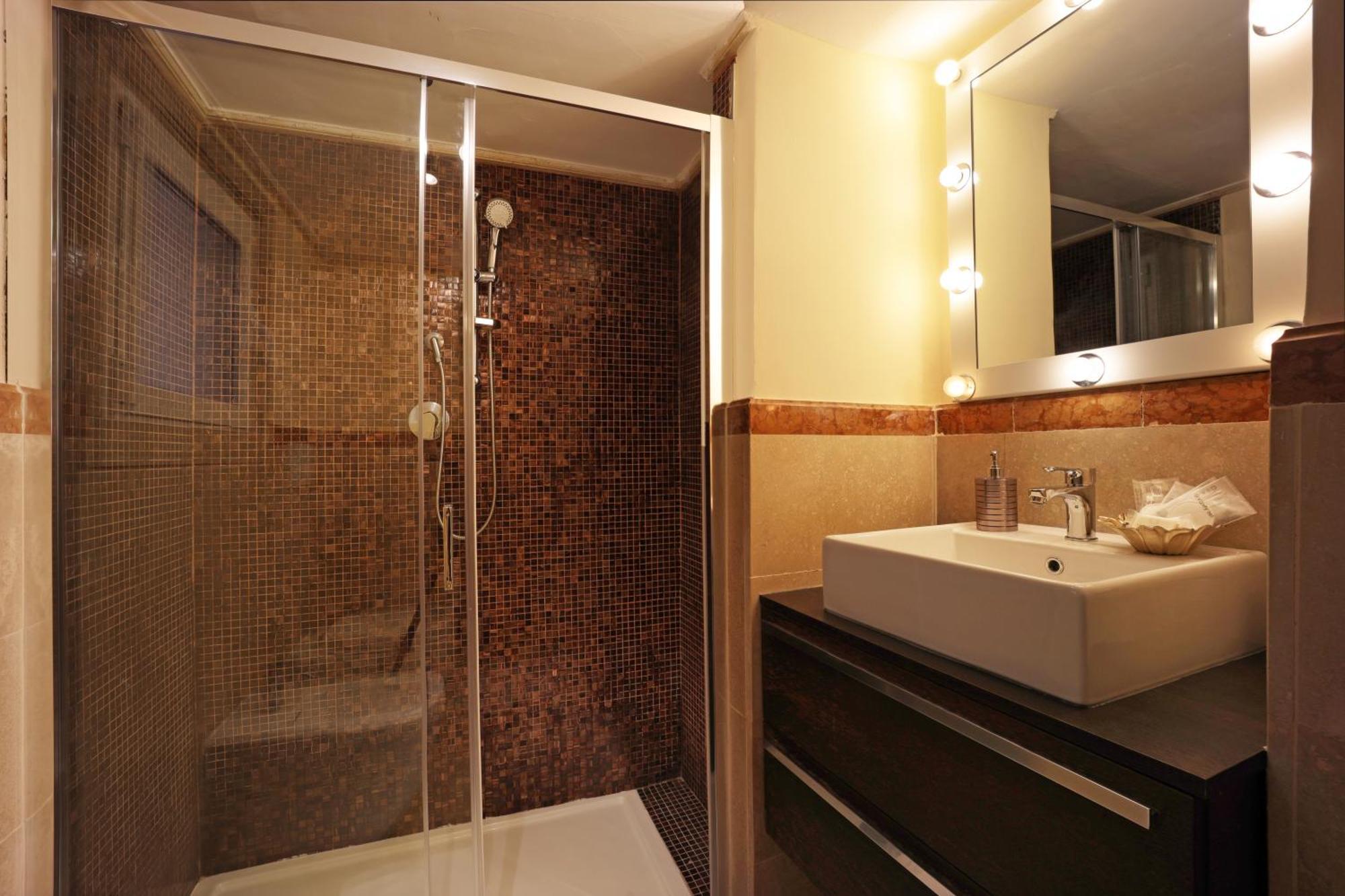 Nsm 71Viadelcorso Appartamento Con Terrazzo Rom Exteriör bild
